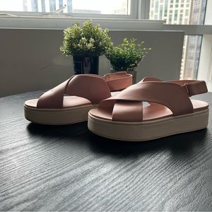 Vince pink platform sandal